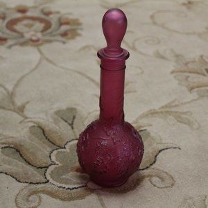 Vintage Avon Skin So Soft Bath Oil Grape Bud Vase Decanter w/Stopper purple/pink